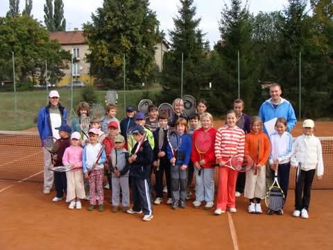 Turnaj deti na starych kurtech