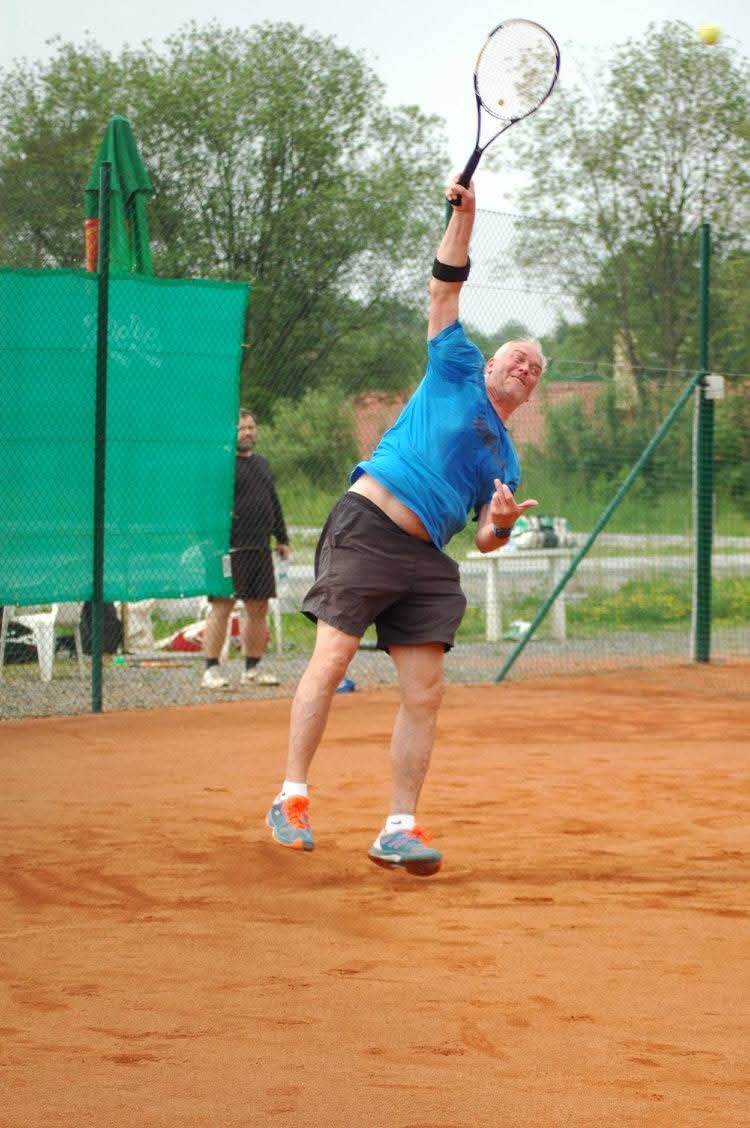 Predseda v akci na dolnich kurtech